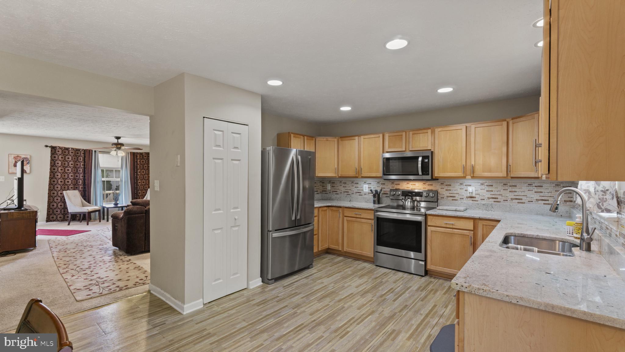 2818 Profitt Path Edgewood, MD 21040 - Photo 10 of 33 Kitchen