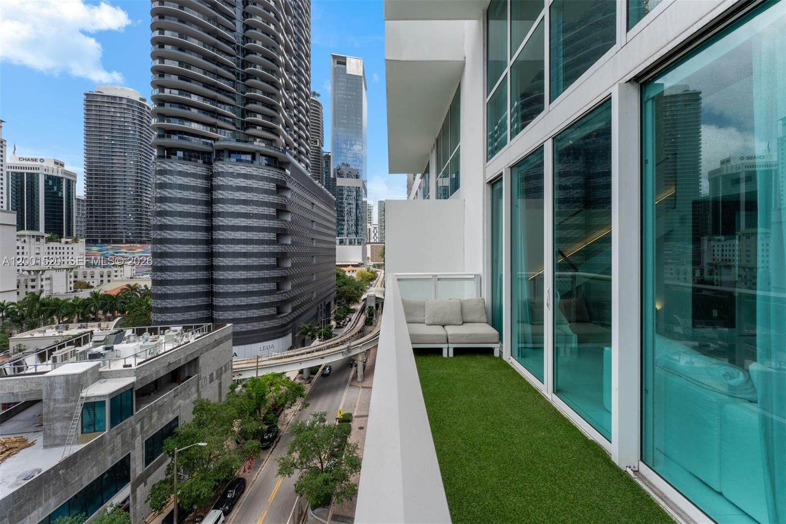 1080 Brickell Avenue, Unit 905 Miami, FL 33131 - Photo 19 of 23