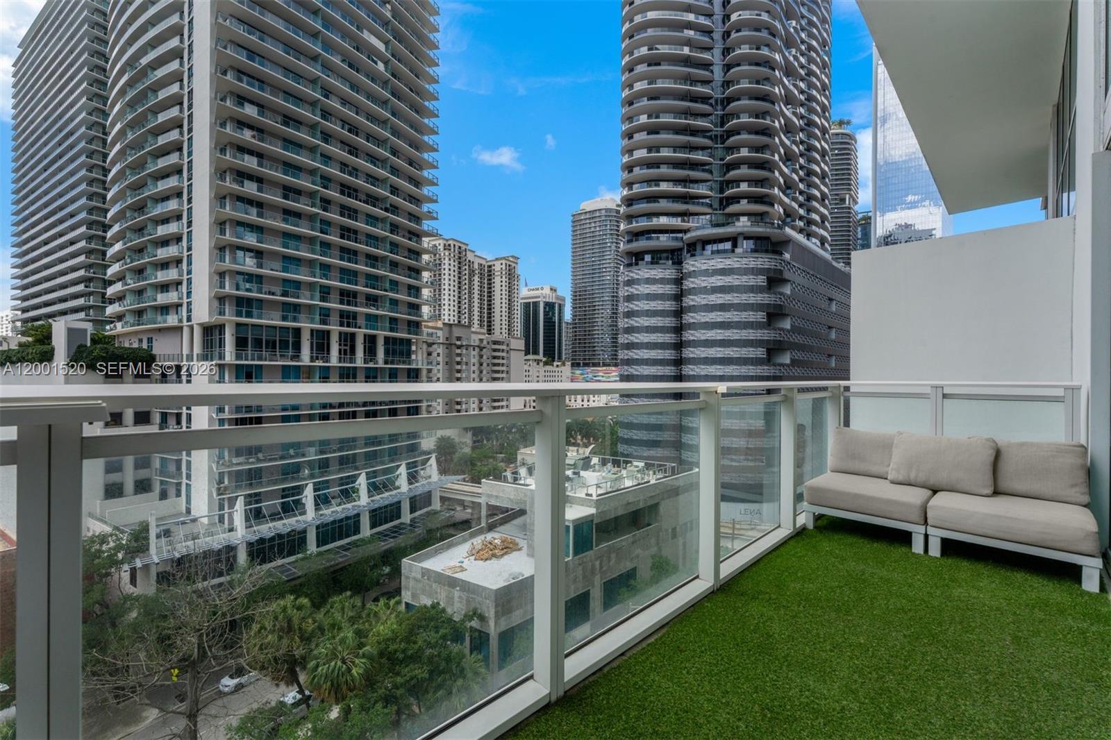 1080 Brickell Avenue, Unit 905 Miami, FL 33131 - Photo 20 of 23