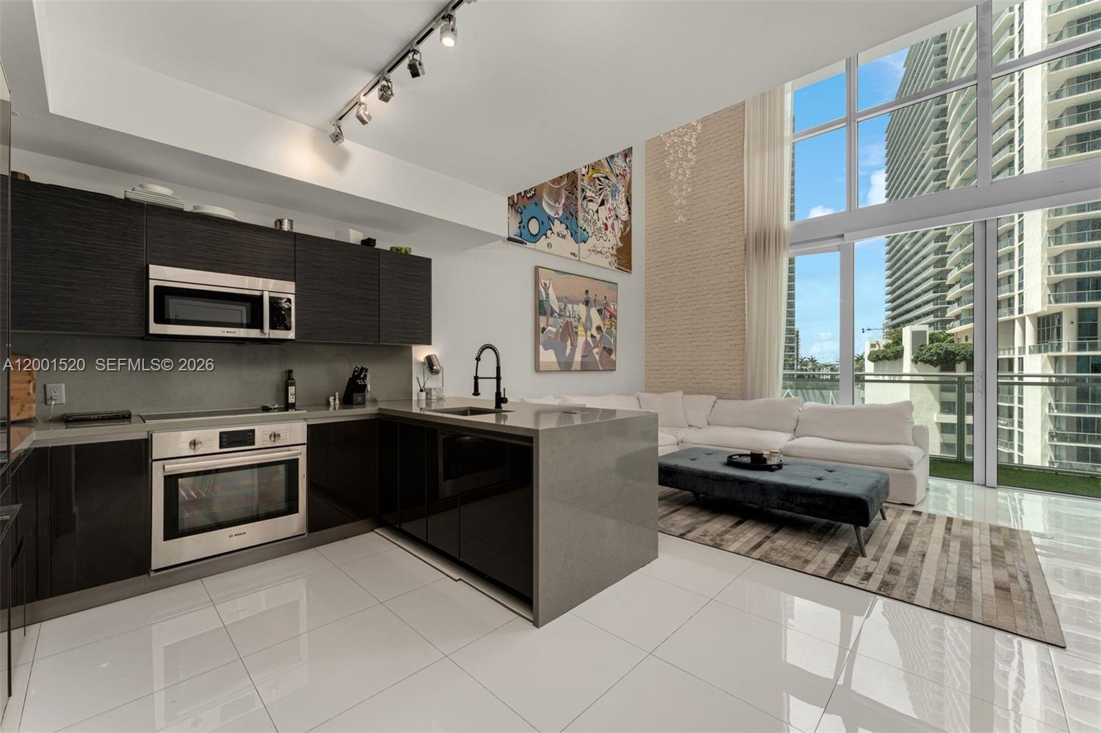 1080 Brickell Avenue, Unit 905 Miami, FL 33131 - Photo 4 of 23