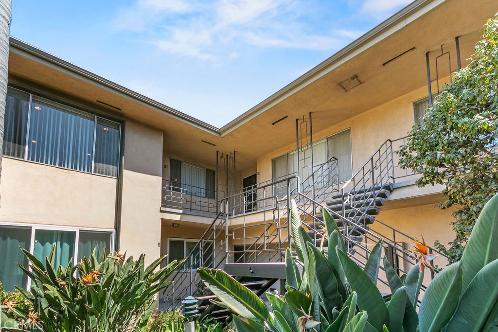 1801 Greenleaf Street, Unit 15 Santa Ana, CA 92706 - Photo 7 of 26