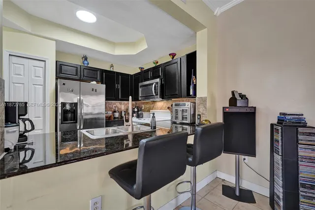 $385,000 | 603 Southwest 107th Avenue, Unit 1701, Pembroke Pines, FL 33025