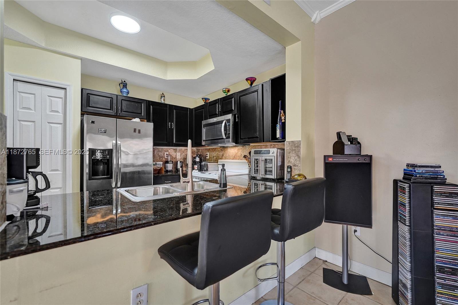 603 Southwest 107th Avenue, Unit 1701 Pembroke Pines, FL 33025 - Photo 30 of 41