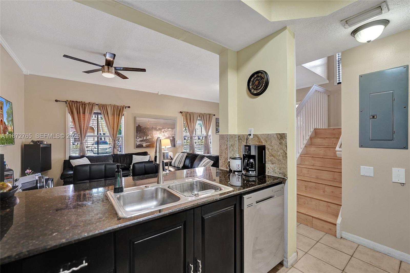 603 Southwest 107th Avenue, Unit 1701 Pembroke Pines, FL 33025 - Photo 31 of 41