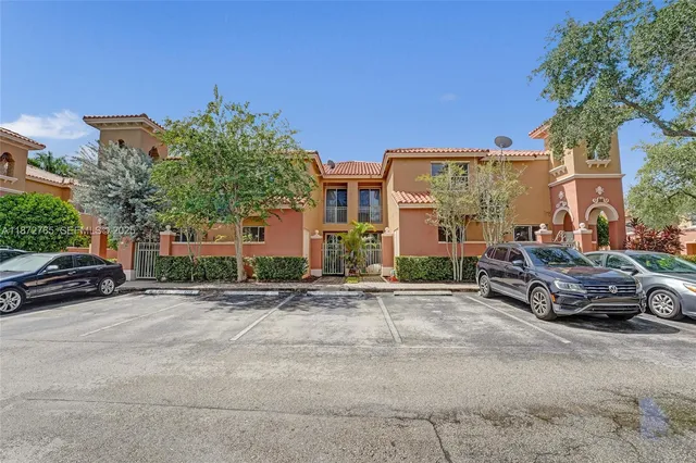 $385,000 | 603 Southwest 107th Avenue, Unit 1701, Pembroke Pines, FL 33025