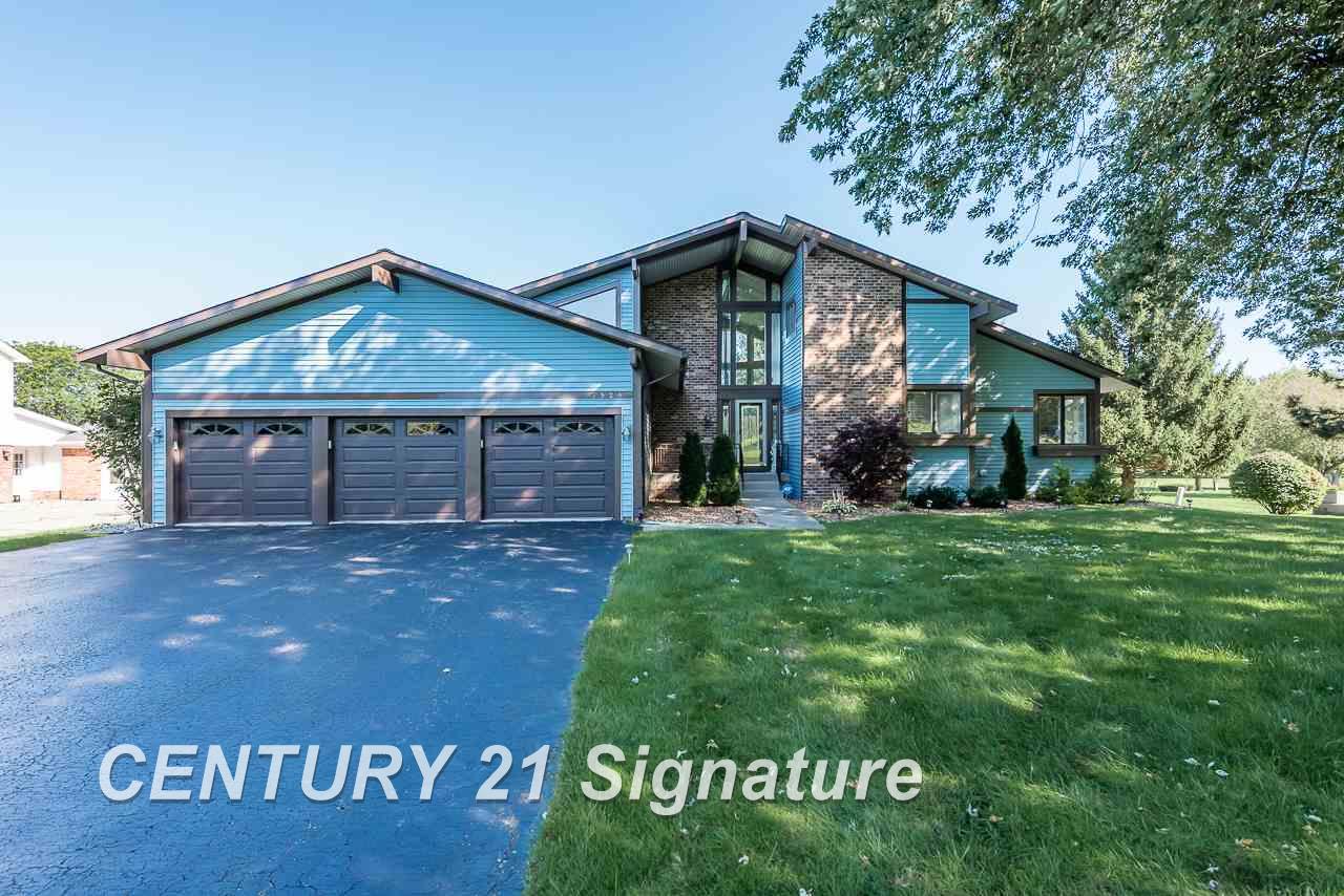 7526 East River Road Flushing, MI 48433 - Photo 2 of 41
