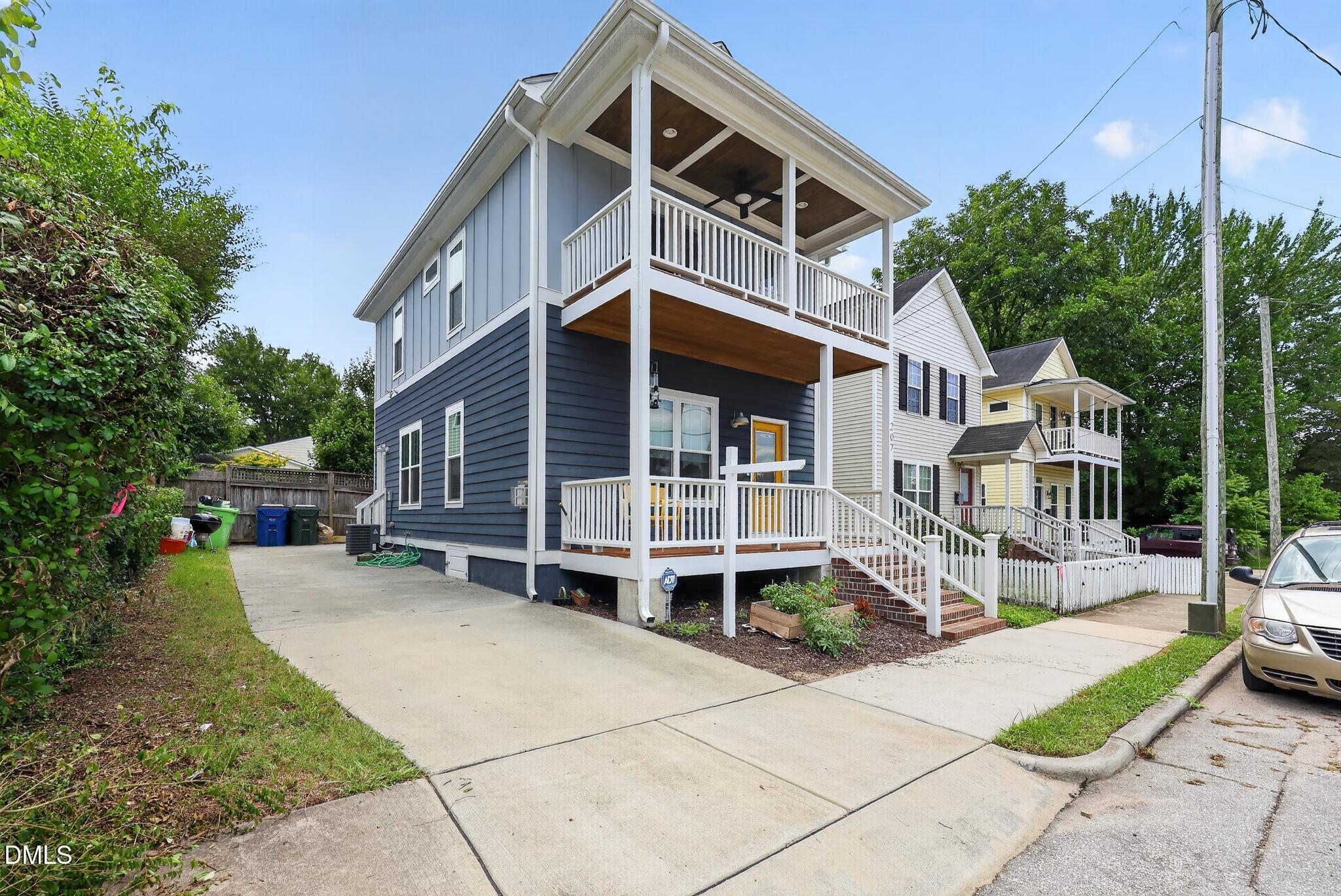 207 Camden Street Raleigh, NC 27601 - Photo 26 of 28 26) 73919-6a4e978eb276b