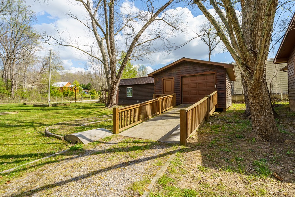 1252 Old Gumlog Road Blairsville, GA 30512 - Photo 49 of 76