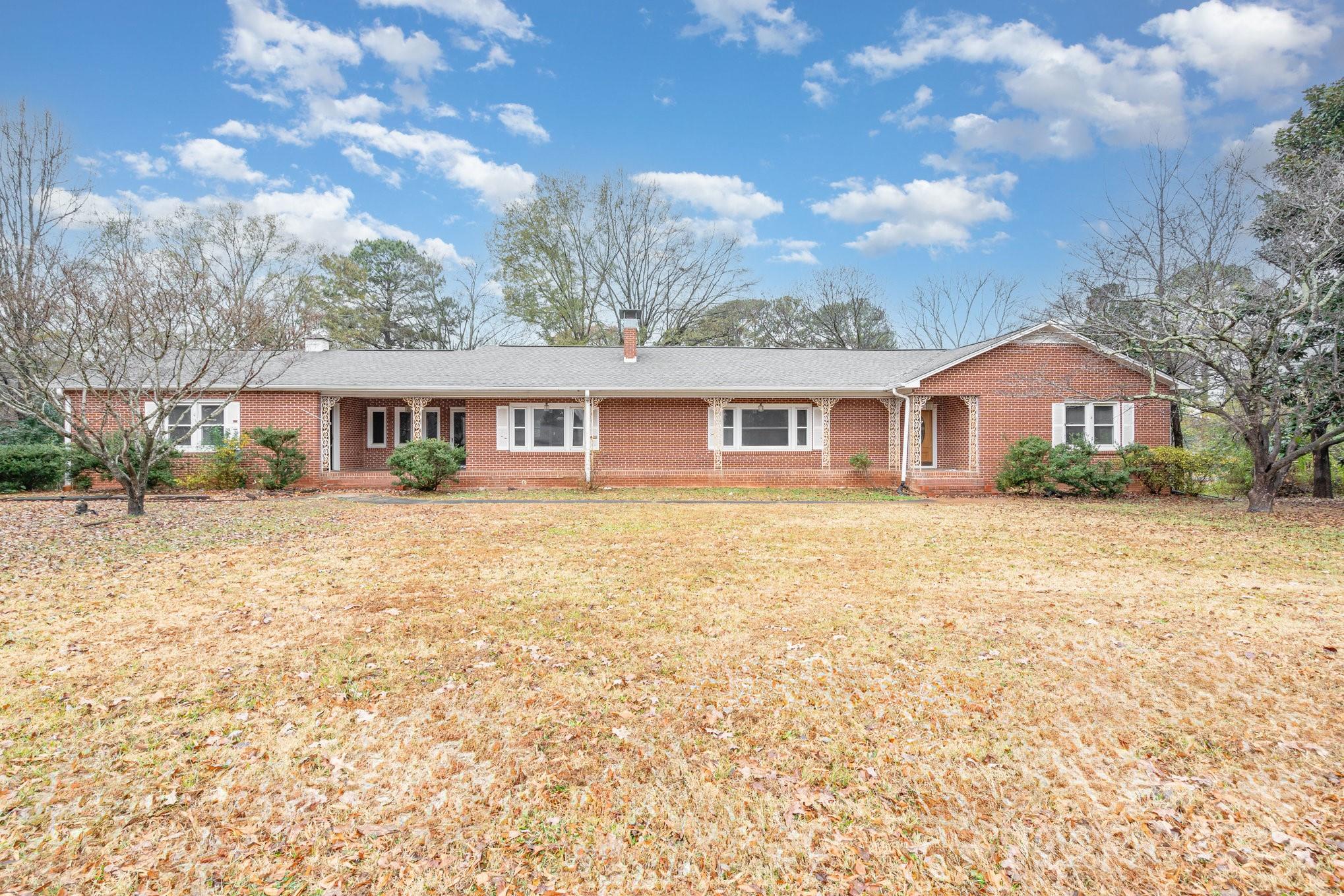 2503 Union Road Gastonia, NC 28054 - Photo 2 of 48 Gallery Image 2