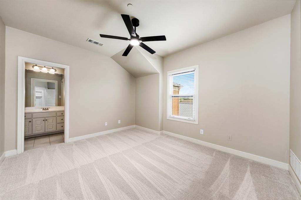8462 Library Street Frisco, TX 75034 - Photo 28 of 40 3rd floor bedroom