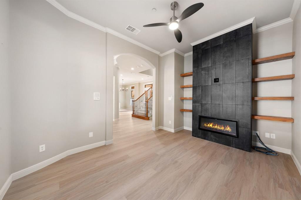 8462 Library Street Frisco, TX 75034 - Photo 4 of 40