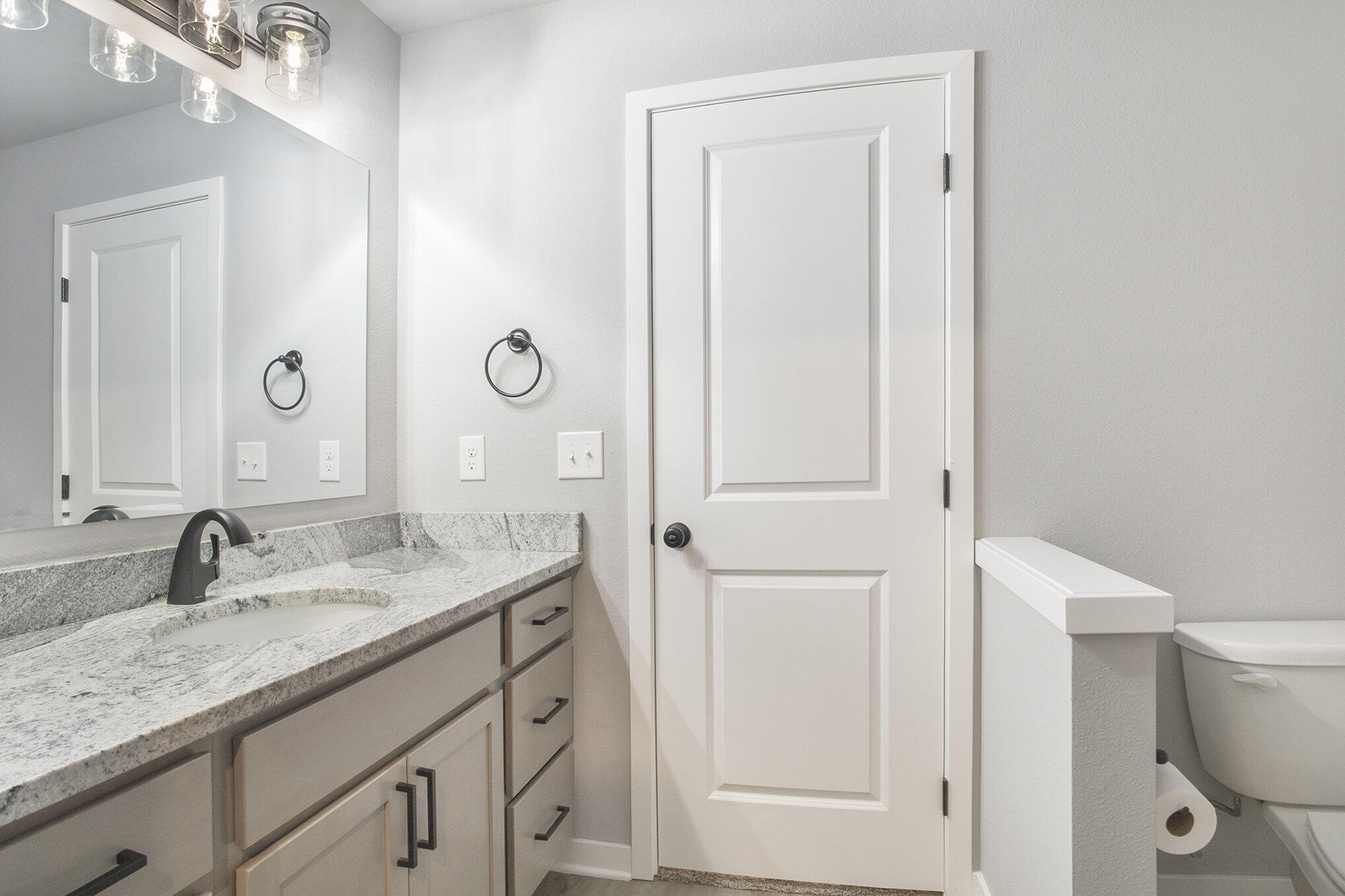 17539 Beechwood Lane Spring Lake, MI 49456 - Photo 13 of 25 013_file_719