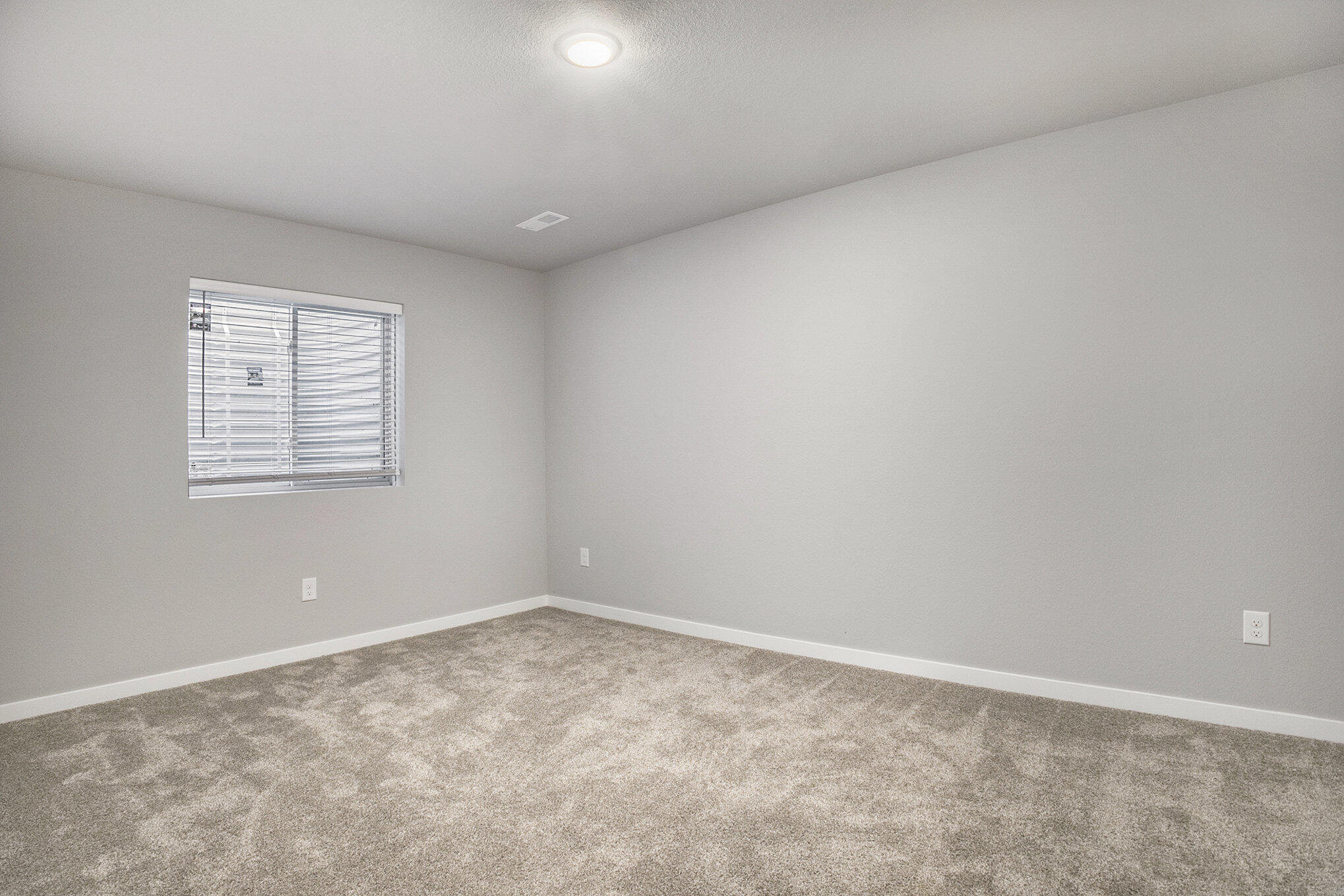 17539 Beechwood Lane Spring Lake, MI 49456 - Photo 18 of 25 018_file_119