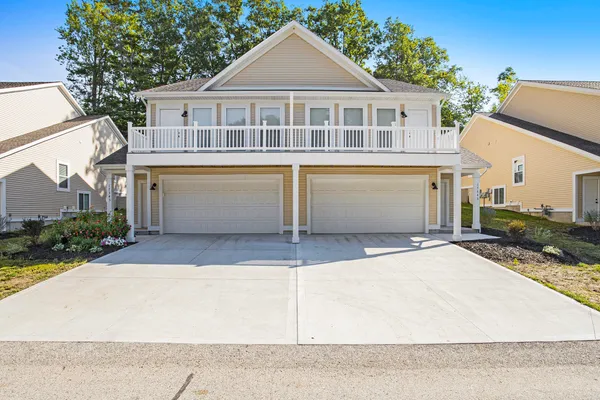 $344,990 | 17539 Beechwood Lane, Spring Lake, MI 49456