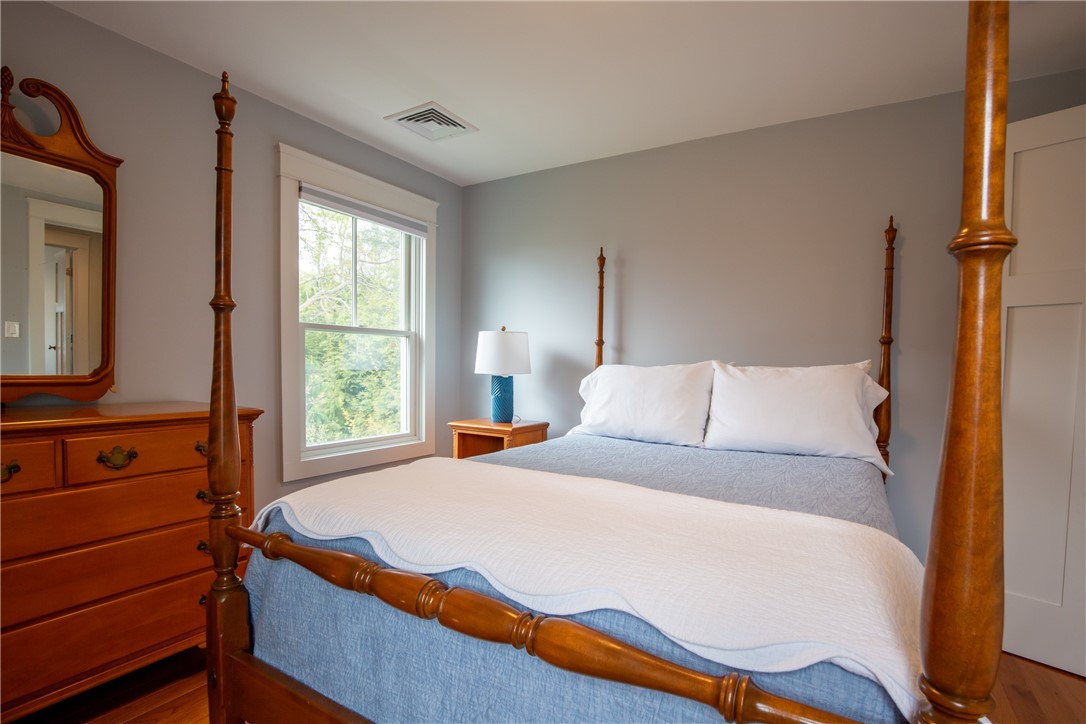 5 Gillies Court Newport, RI 02840 - Photo 17 of 26