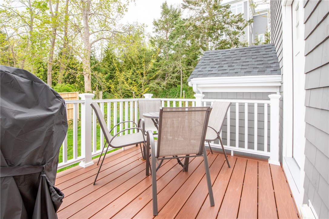 5 Gillies Court Newport, RI 02840 - Photo 24 of 26