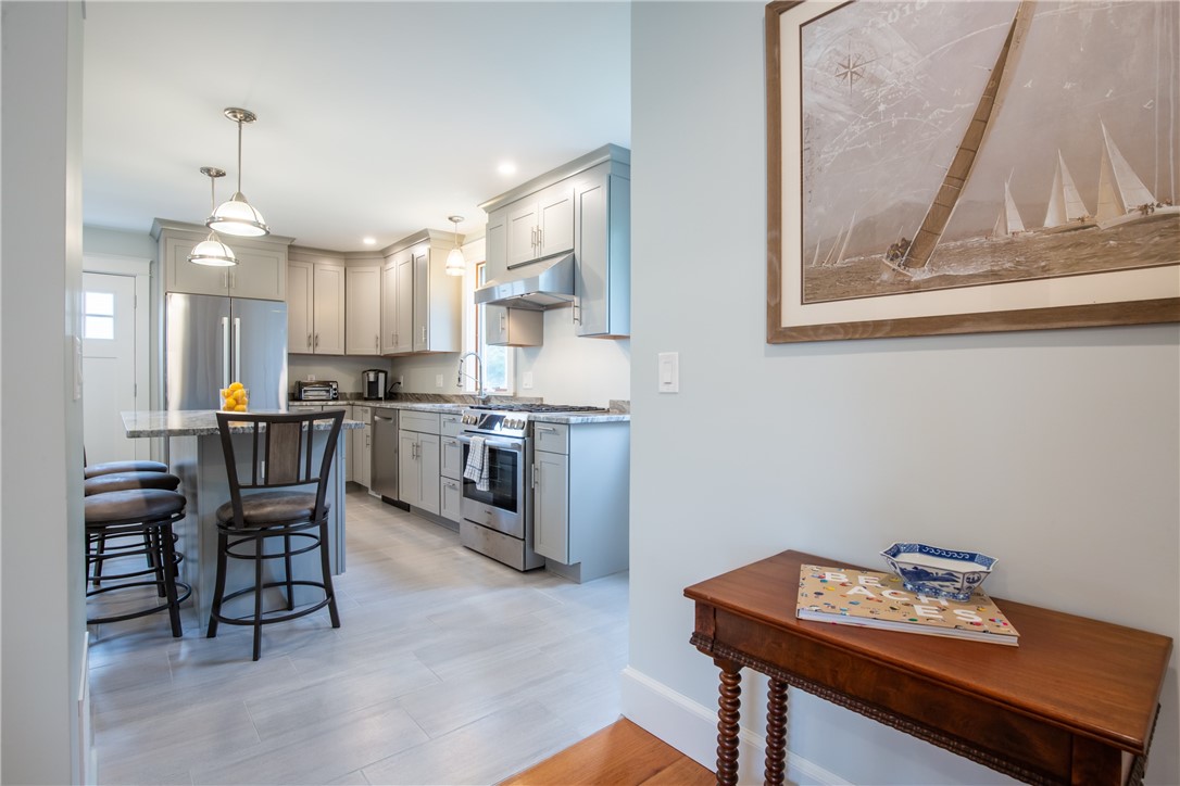 5 Gillies Court Newport, RI 02840 - Photo 7 of 26