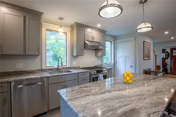$4,500 | 5 Gillies Court, Newport, RI 02840
