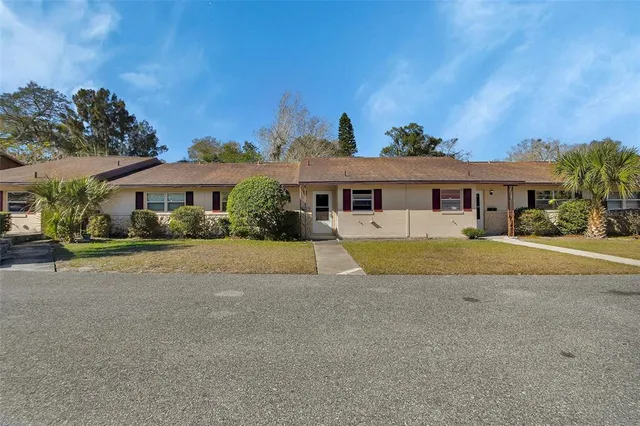 $139,900 | 3 Villa Villar Court, Unit 30, Deland, FL 32724