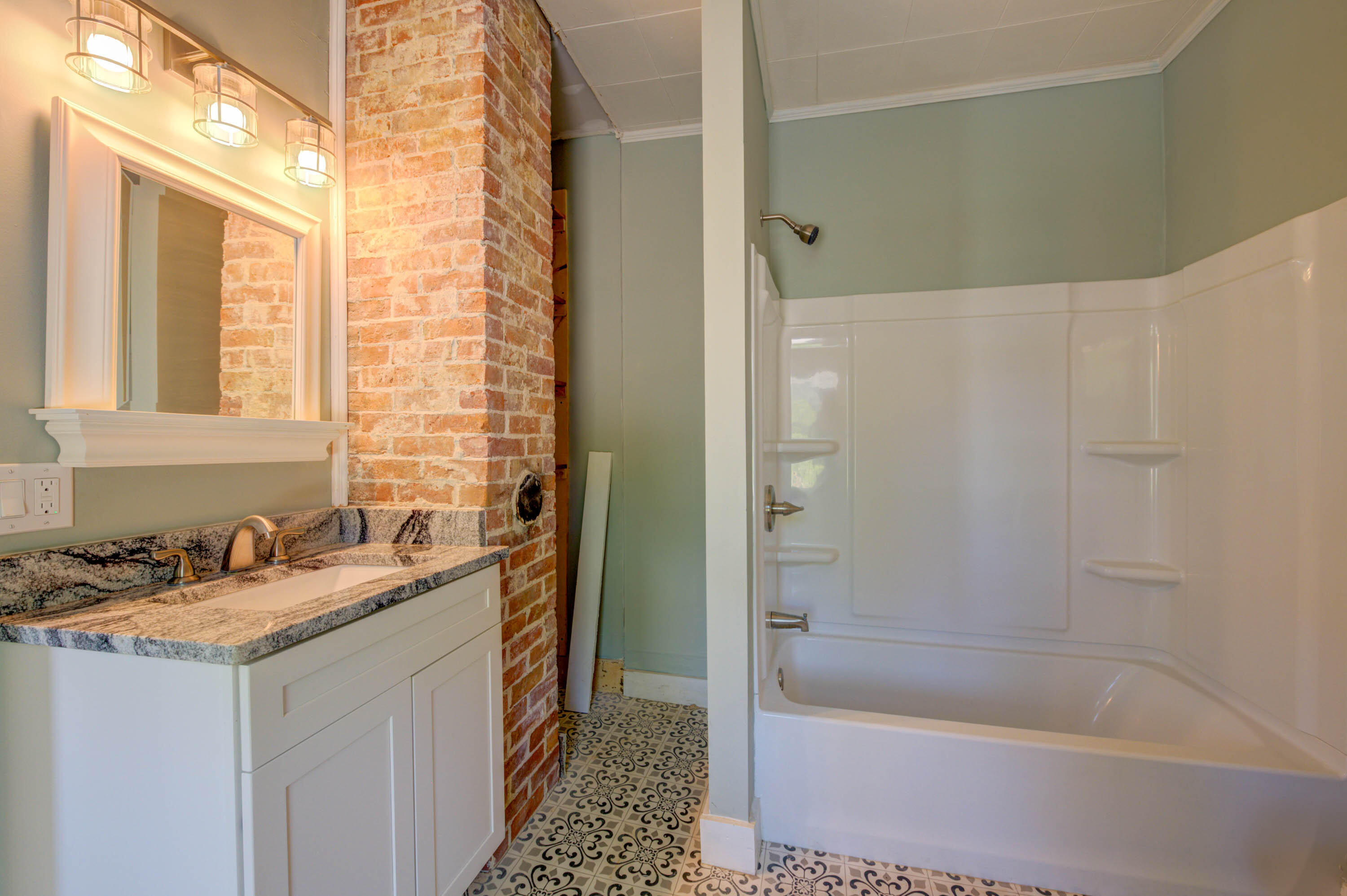 12 Middle Road Woolwich, ME 04579 - Photo 7 of 27 pic-10
