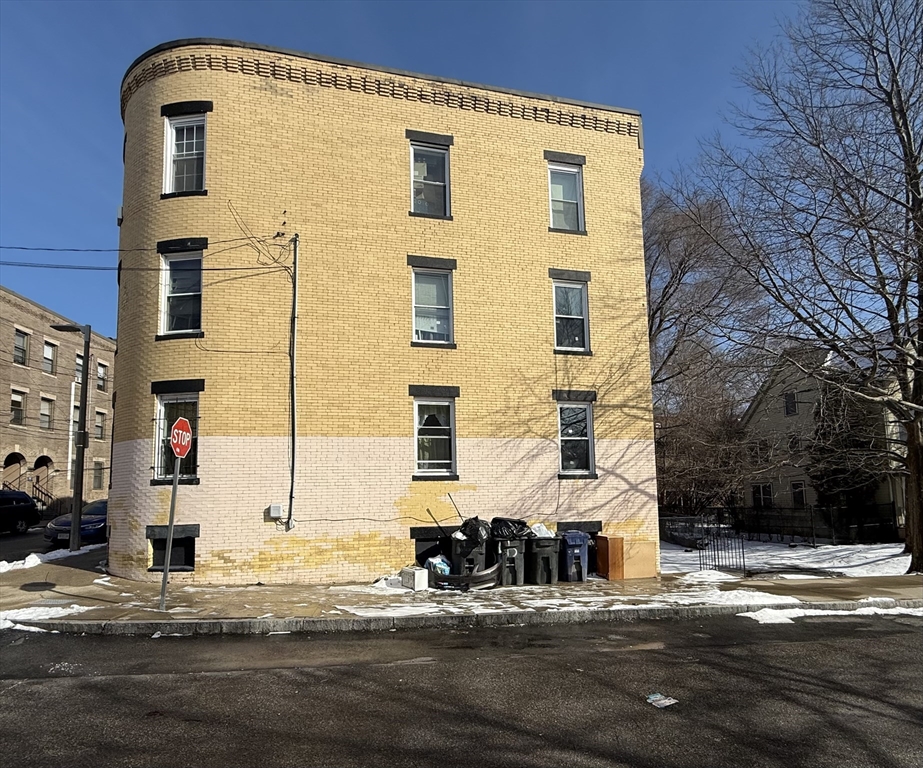 16 Norwell Street Boston, MA 02121 - Photo 2 of 7 Gallery Image 2