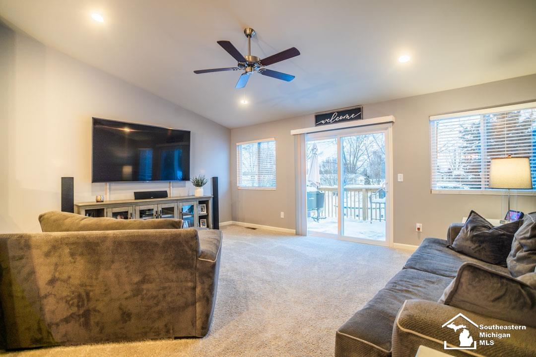 2105 Farm Valley Road Adrian, MI 49221 - Photo 8 of 26