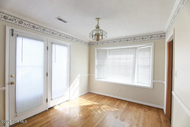 $1,100 | 3826 Sterling Pointe Drive, Unit N10, Winterville, NC 28590