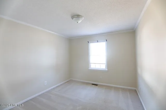 $1,100 | 3826 Sterling Pointe Drive, Unit N10, Winterville, NC 28590