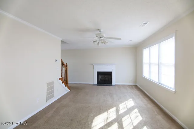 $1,100 | 3826 Sterling Pointe Drive, Unit N10, Winterville, NC 28590