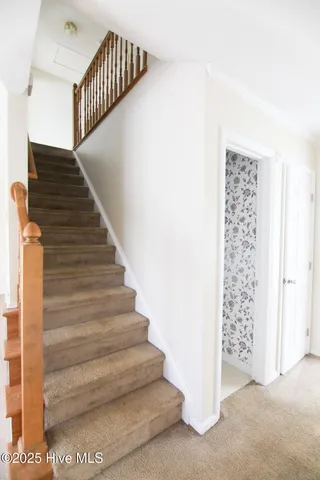 $1,100 | 3826 Sterling Pointe Drive, Unit N10, Winterville, NC 28590