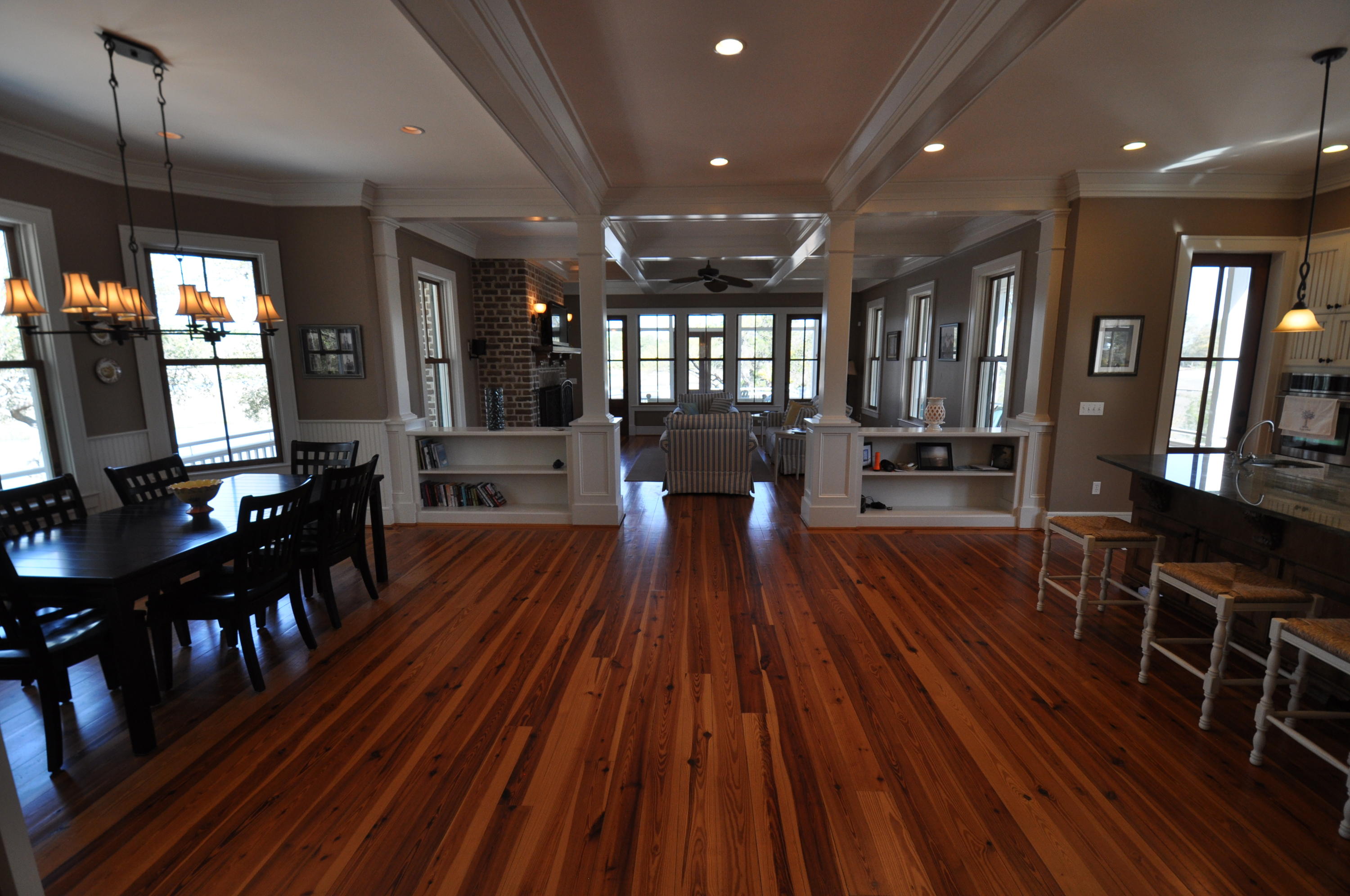 8544 Pope Landing Road 010
