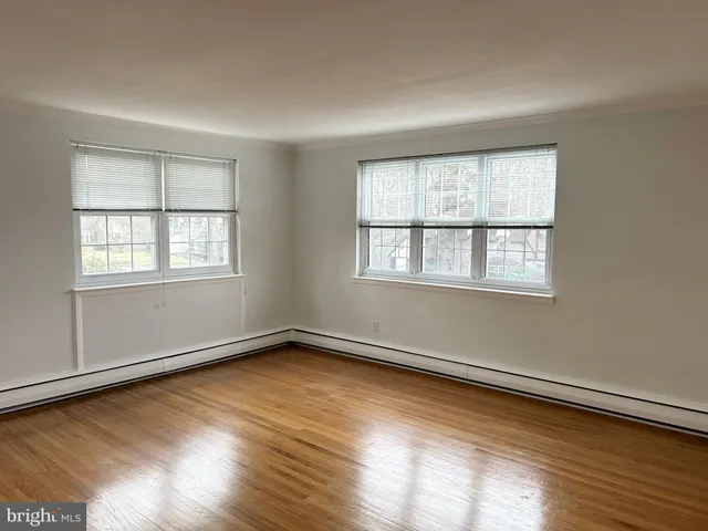 $1,800 | 1223 Drexel Avenue, Unit B, Drexel Hill, PA 19026