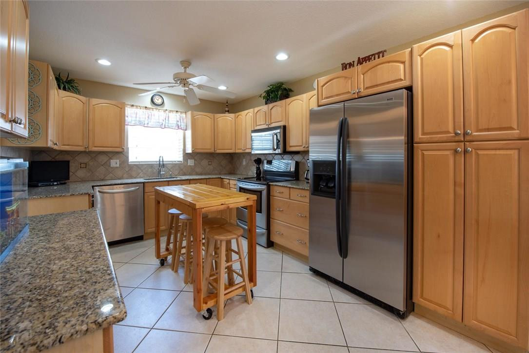 11155 Landsman Street Boca Raton, FL 33428 - Photo 8 of 26 Photo 8