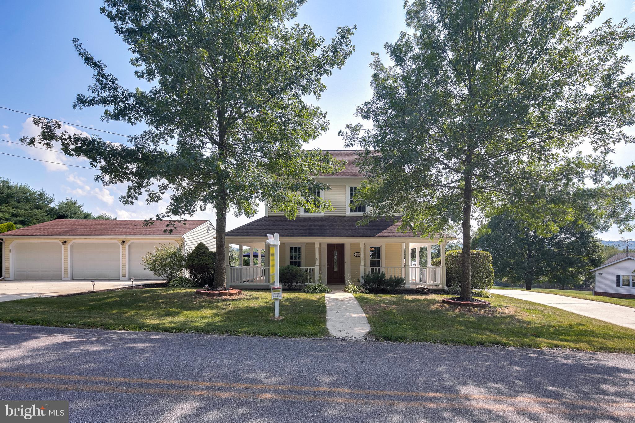 21613 Mt Lena Road Boonsboro, MD 21713 - Photo 2 of 39 Front view with mature trees.