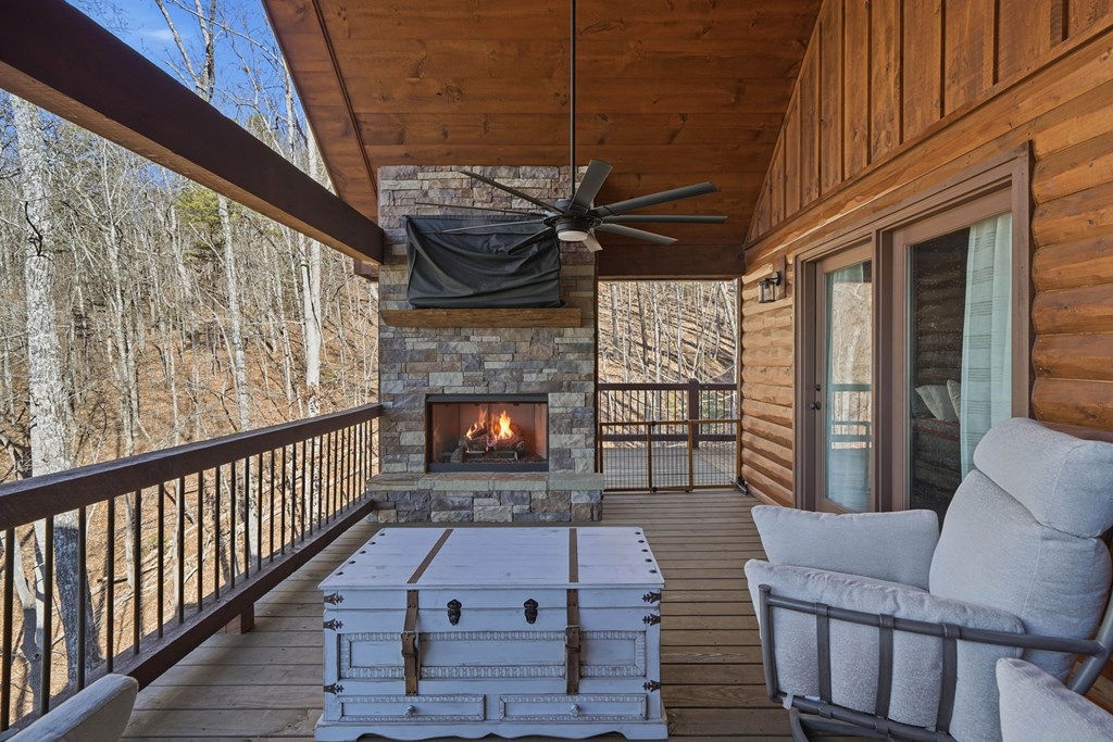 175 Stuart Drive Mineral Bluff, GA 30559 - Photo 7 of 45