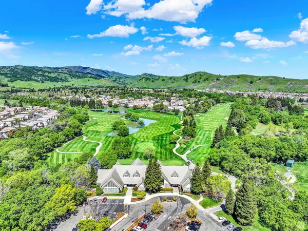 $729,900 | 1315 Fullerton Drive, Fairfield, CA 94533