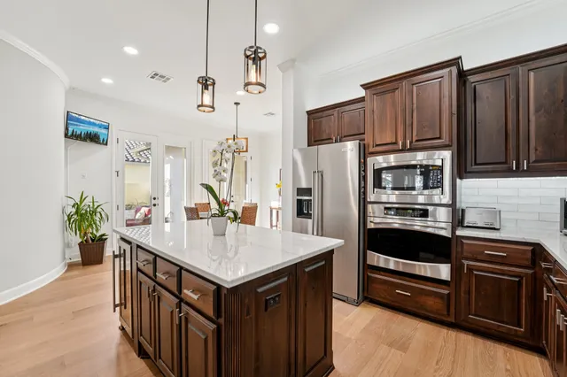 $1,100,000 | 11613 Shadestone Terrace, Austin, TX 78732