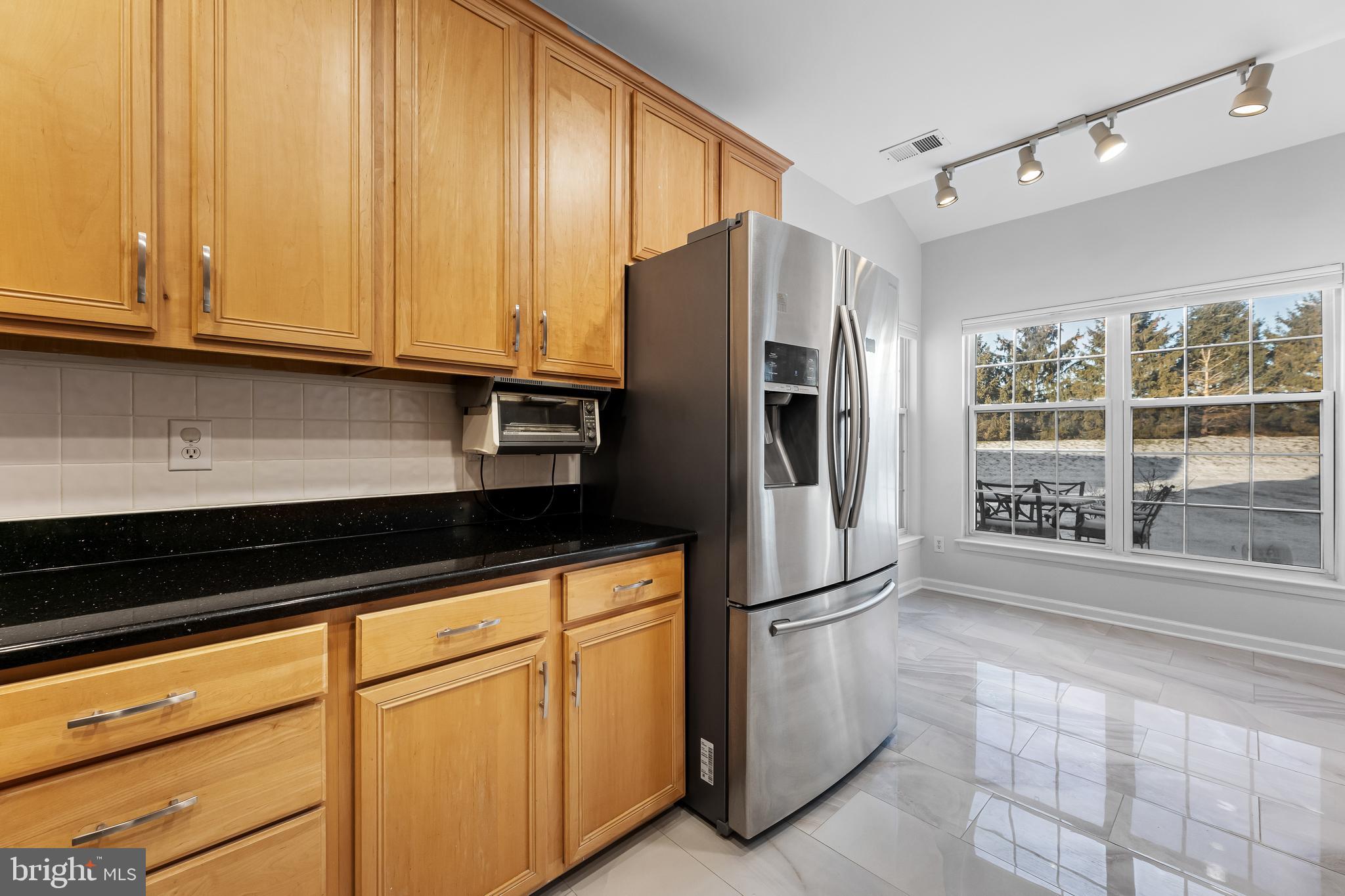 51 Brownstone Road Hightstown, NJ 08520 - Photo 15 of 36