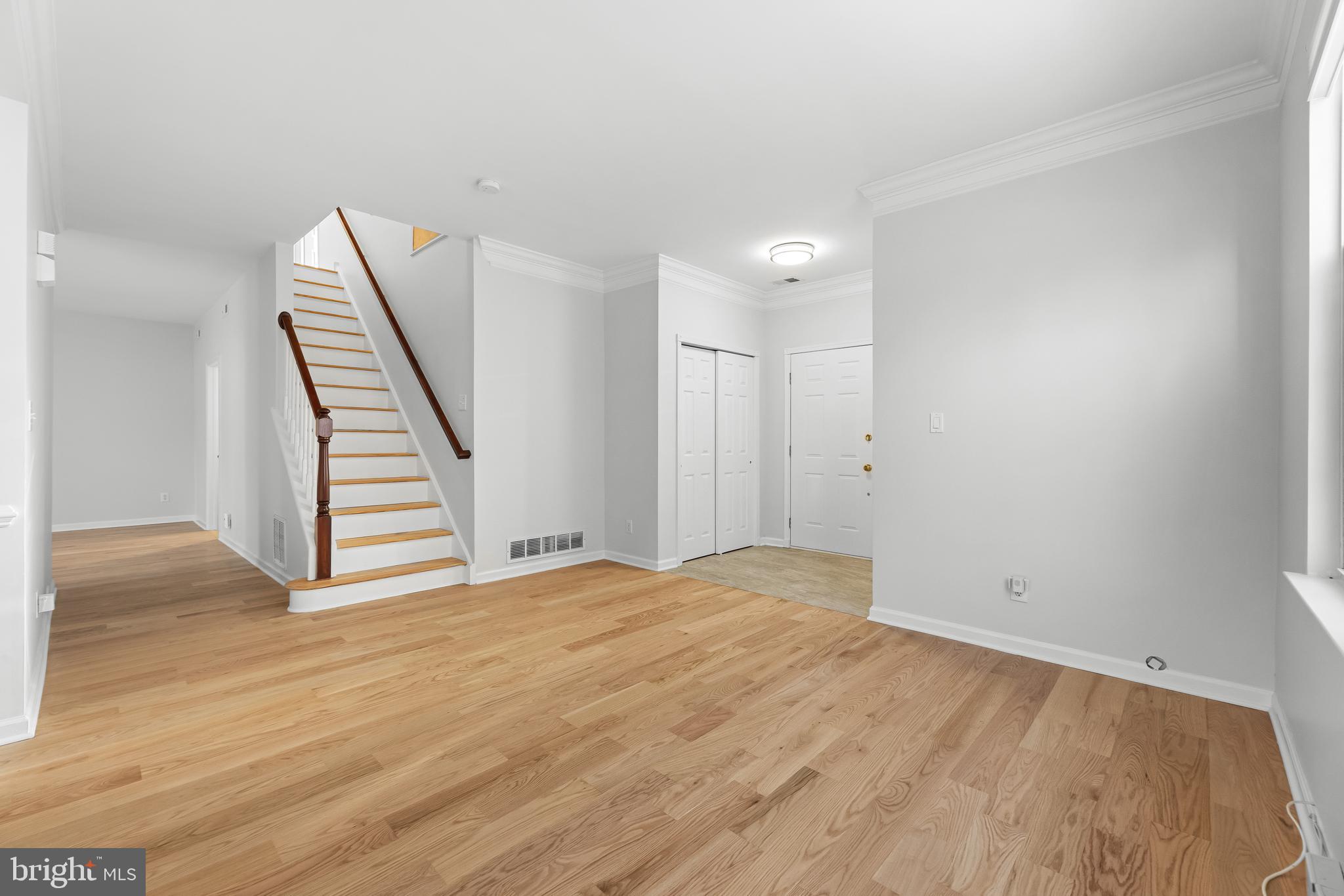 51 Brownstone Road Hightstown, NJ 08520 - Photo 7 of 36