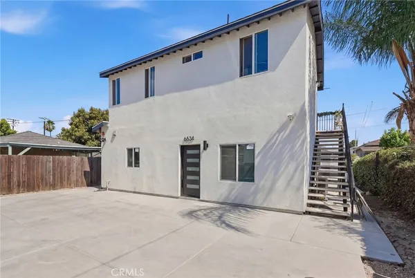 $1,769,999 | 6532 Johnson, Long Beach, CA 90805