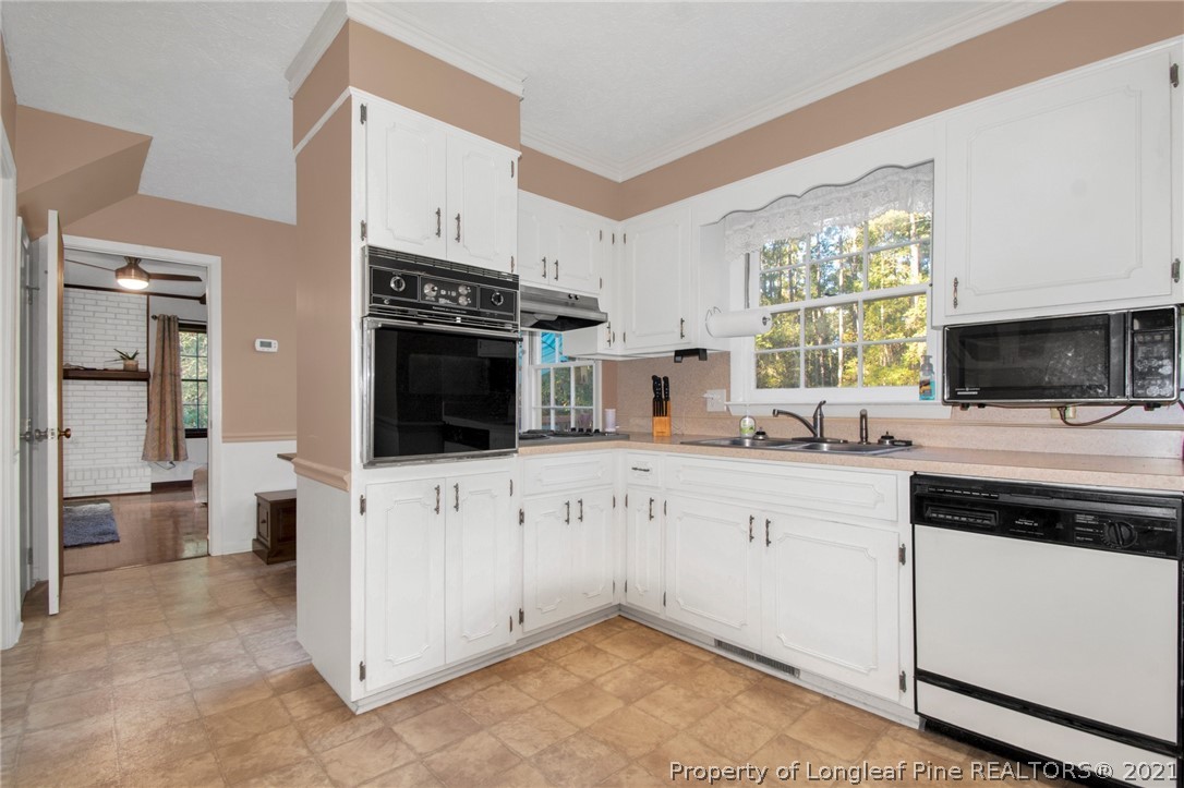 501 B T Road Lumberton, NC 28358 - Photo 15 of 36 Gallery Image 15