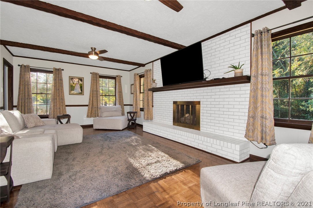 501 B T Road Lumberton, NC 28358 - Photo 7 of 36 Gallery Image 7