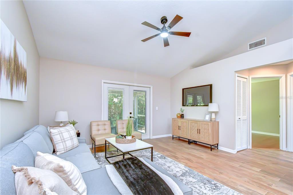 8545 Manassas Road Tampa, FL 33635 - Photo 10 of 20 Gallery Image 10