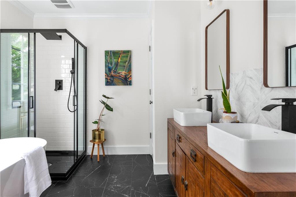 536 Oakview Road Decatur, GA 30030 - Photo 24 of 52