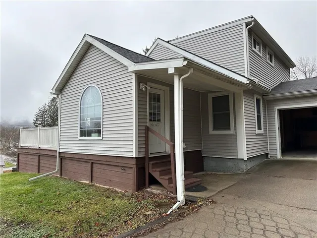 $205,000 | 407 Gifford Street, Hornellsville, NY 14843