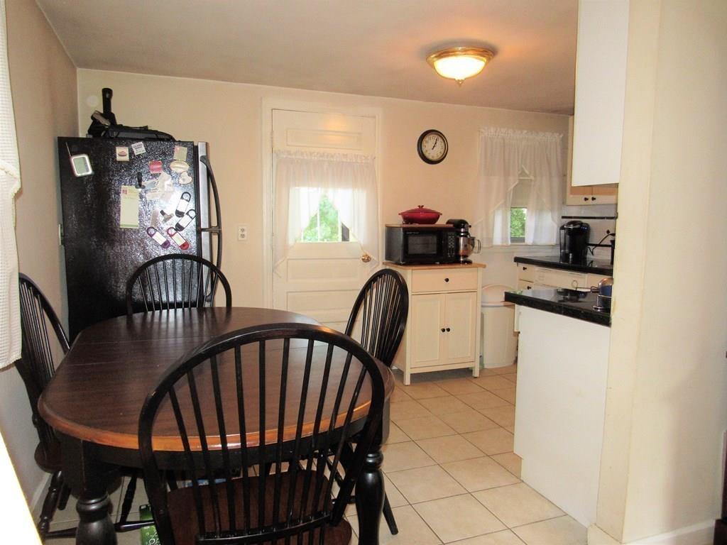 63 Coolidge Road Walpole, MA 02081 - Photo 4 of 15 Gallery Image 4