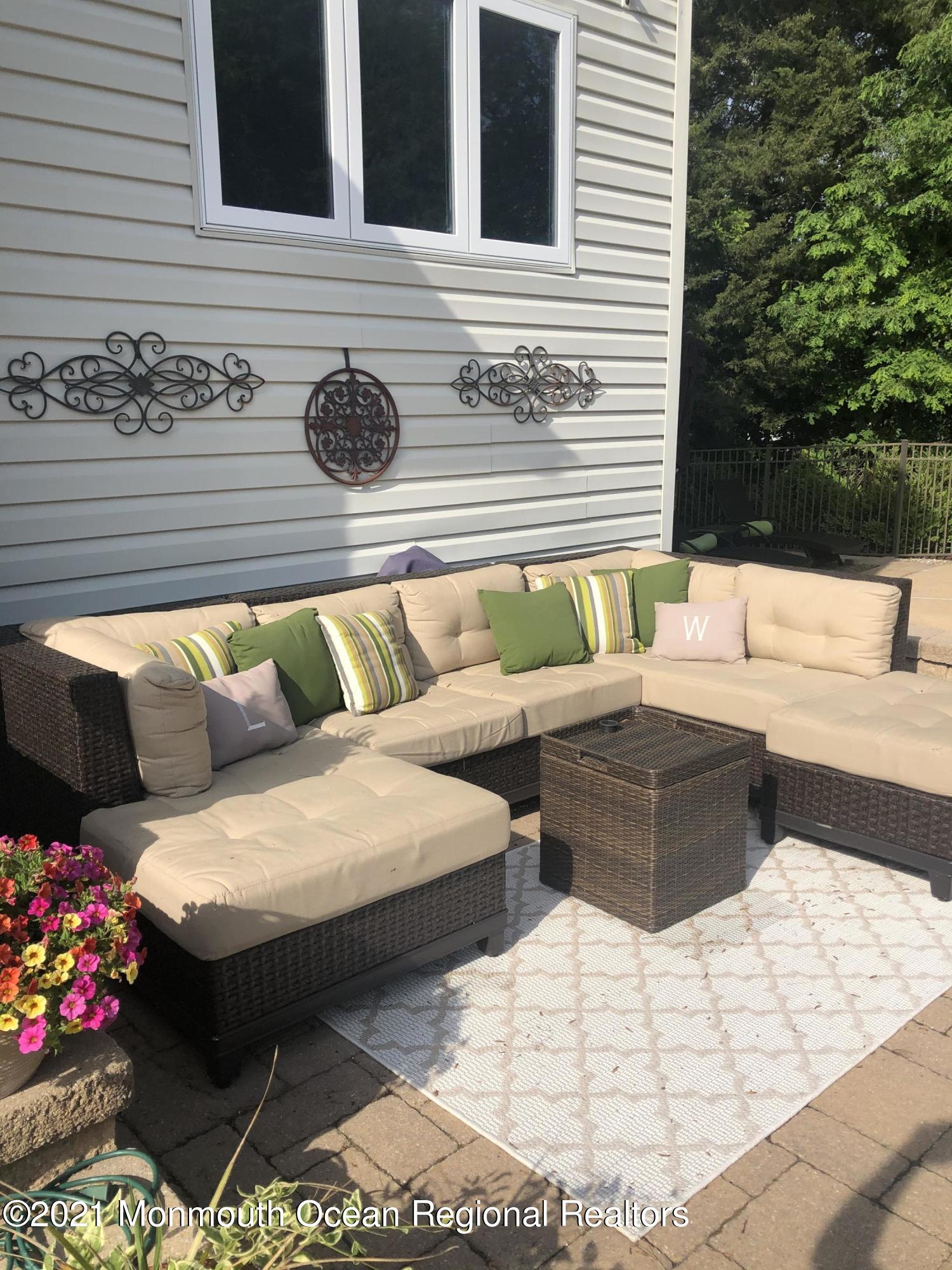 343 Murray Drive Jackson, NJ 08527 - Photo 5 of 19 IMG_1903 - Copy (2)