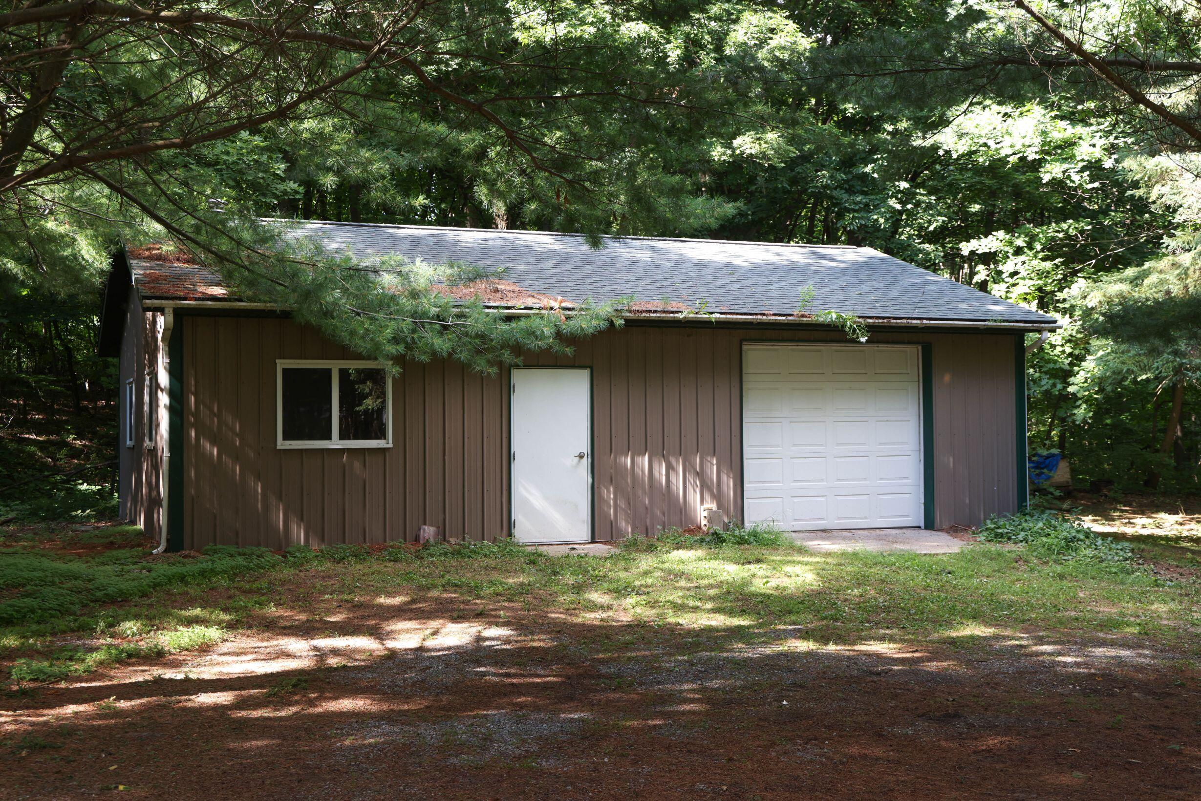 4377 South Water Road Shelby, MI 49455 - Photo 16 of 43 16