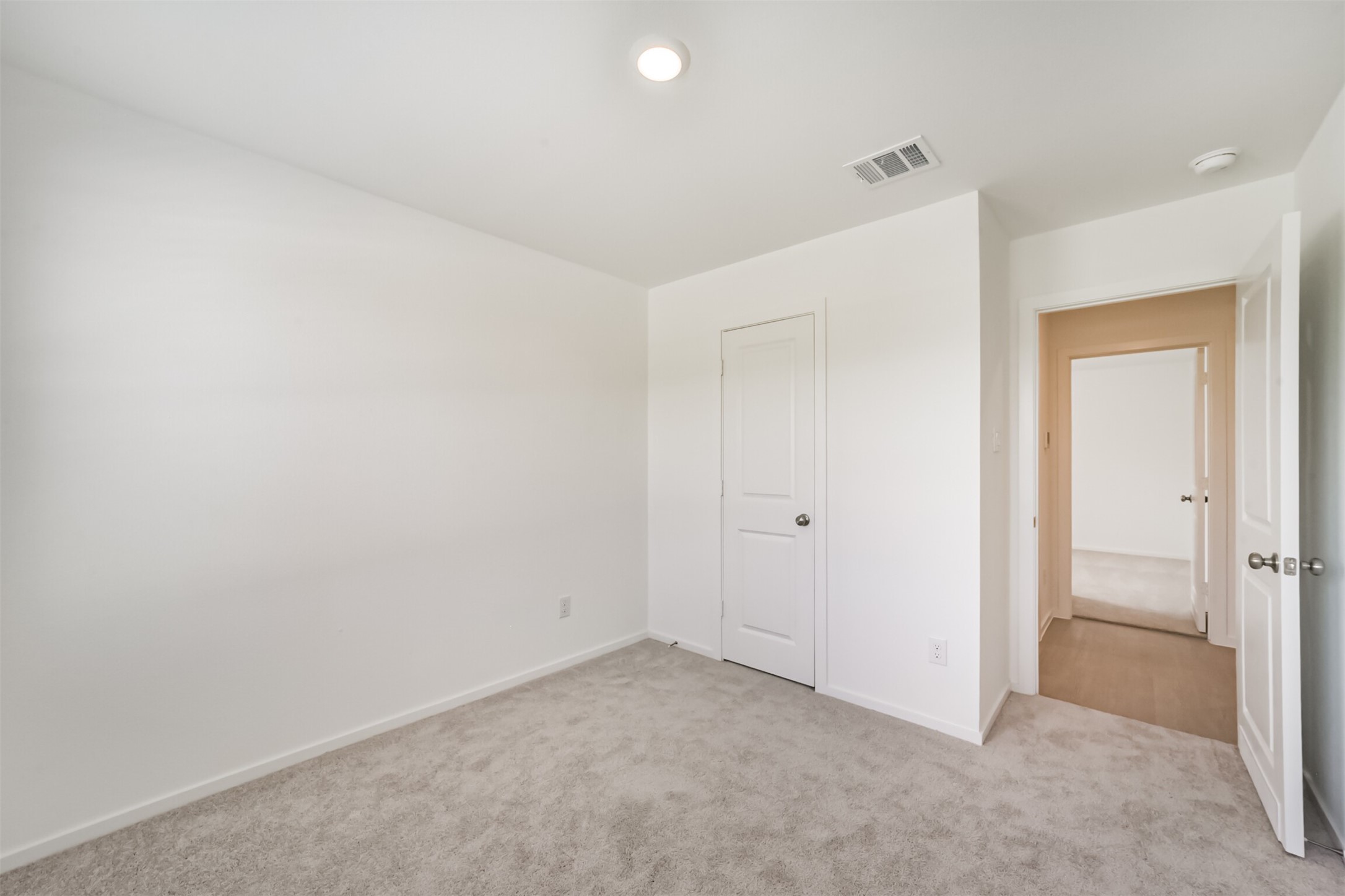 648 Burlina Road La Marque, TX 77568 - Photo 23 of 31 Secondary bedroom/Office space