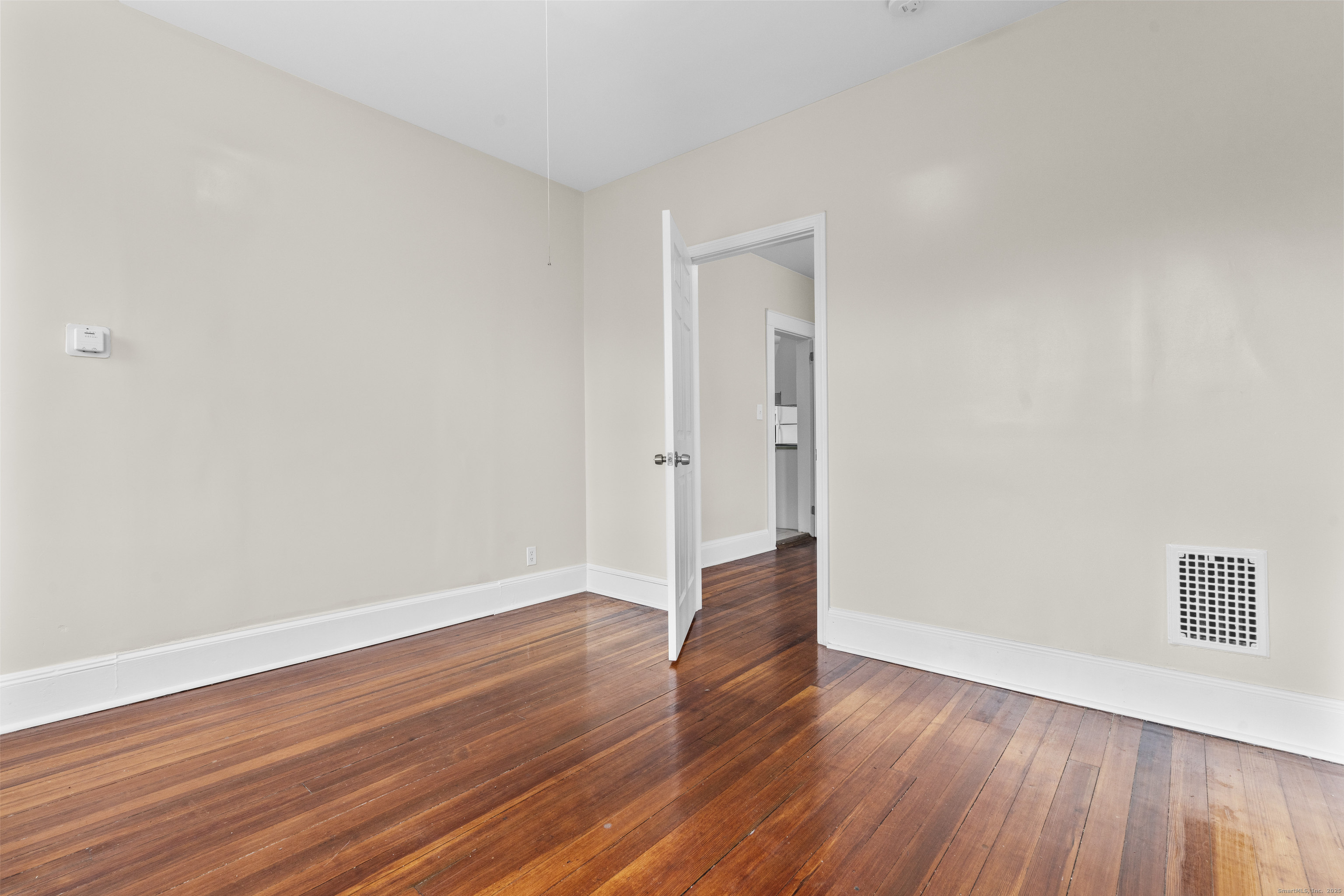 448 Exeter Street, Unit 2 Bridgeport, CT 06606 - Photo 11 of 20